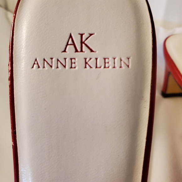 Anne Klein Heels - Picture 4 of 8